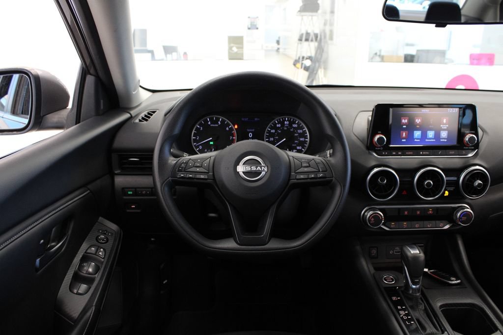 Used 2024 Nissan Sentra S FWD image 17