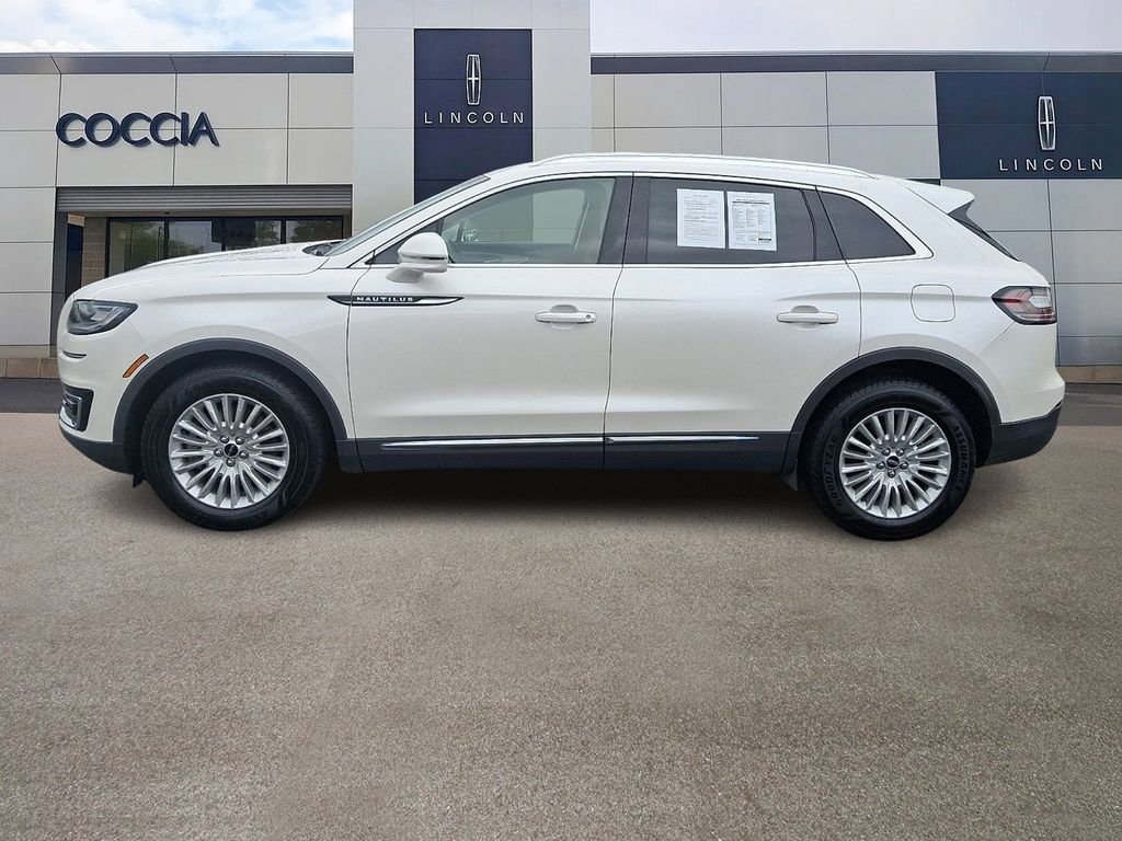 Used 2019 Lincoln Nautilus Premier AWD/4WD image 7