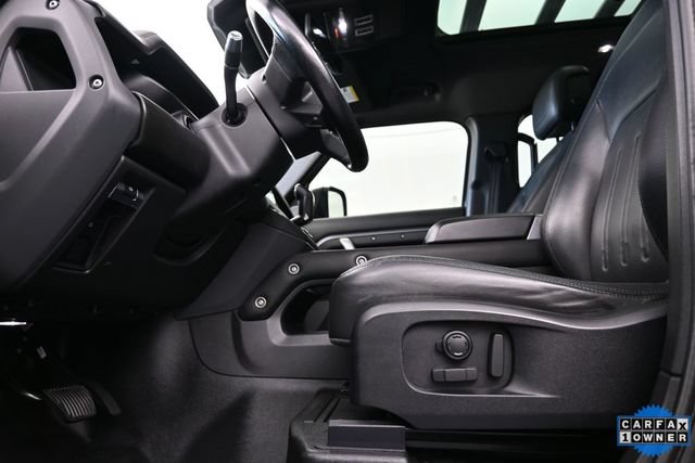 Used 2021 Land Rover Defender 110 X-Dynamic HSE AWD/4WD image 12