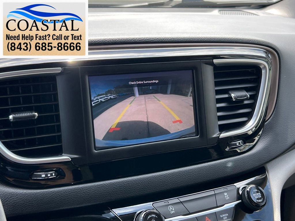 Used 2023 Chrysler Voyager LX FWD image 42
