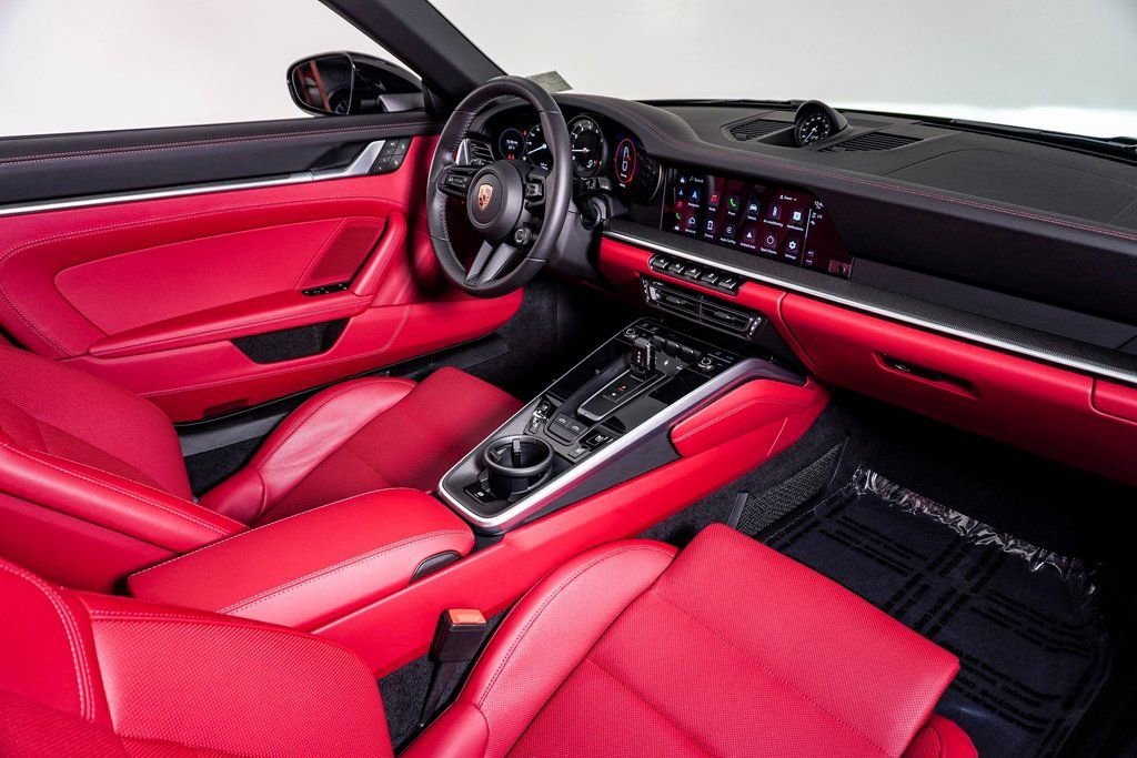 Certified 2022 Porsche 911 Targa 4S image 15
