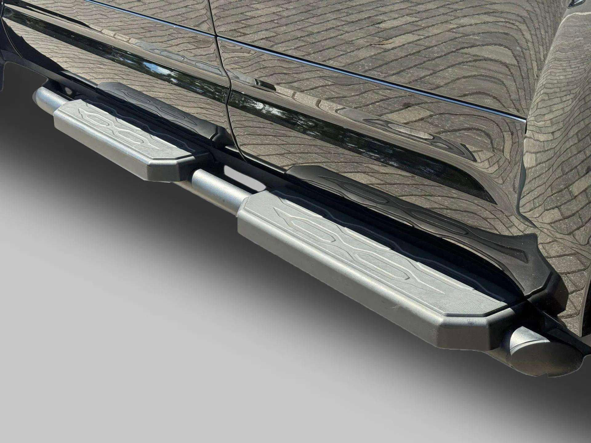 Used 2023 Land Rover Defender 110 Carpathian Edition image 38