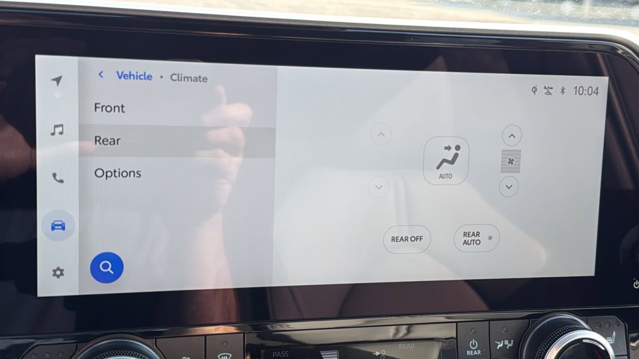 New 2025 Toyota Highlander XLE image 19