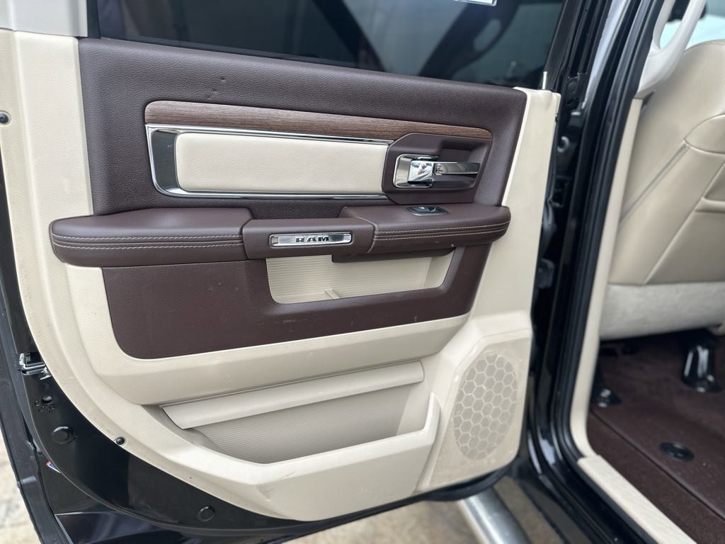 Used 2014 RAM 2500 Laramie image 5
