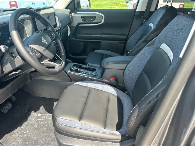 New 2025 Ford Bronco Sport Outer Banks w/ Outer Banks Tech Package+ image 17