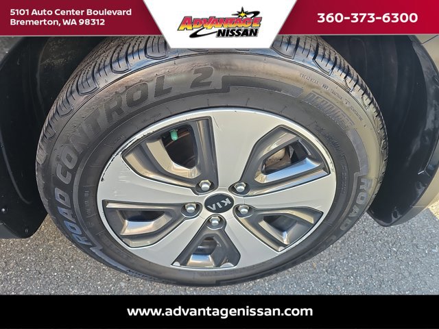 Used 2018 Kia Niro LX image 25