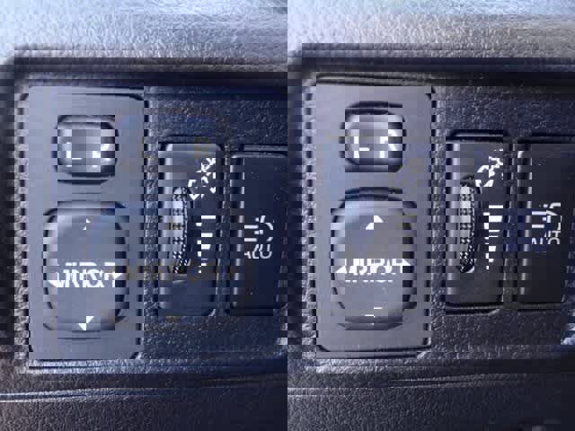 Used 2023 Toyota 4Runner Limited image 14