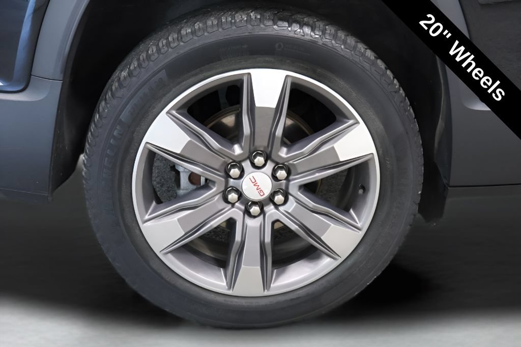 Used 2019 GMC Acadia SLT w/ LPO, Floor Liner Package FWD image 32