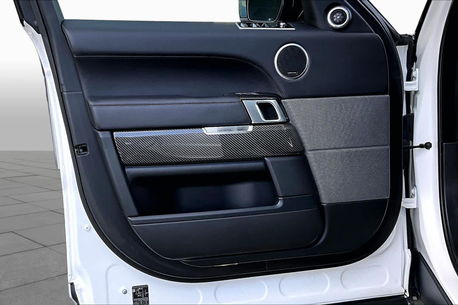 Used 2022 Land Rover Range Rover Sport HST AWD/4WD image 19