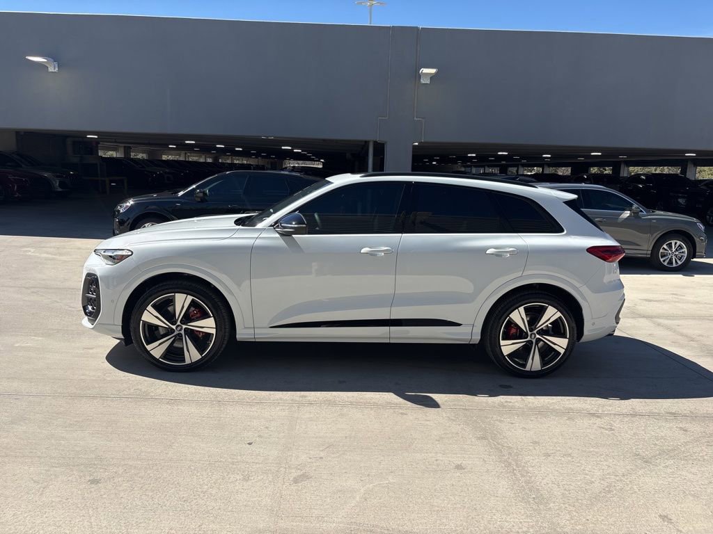New 2025 Audi SQ5 Premium Plus image 10