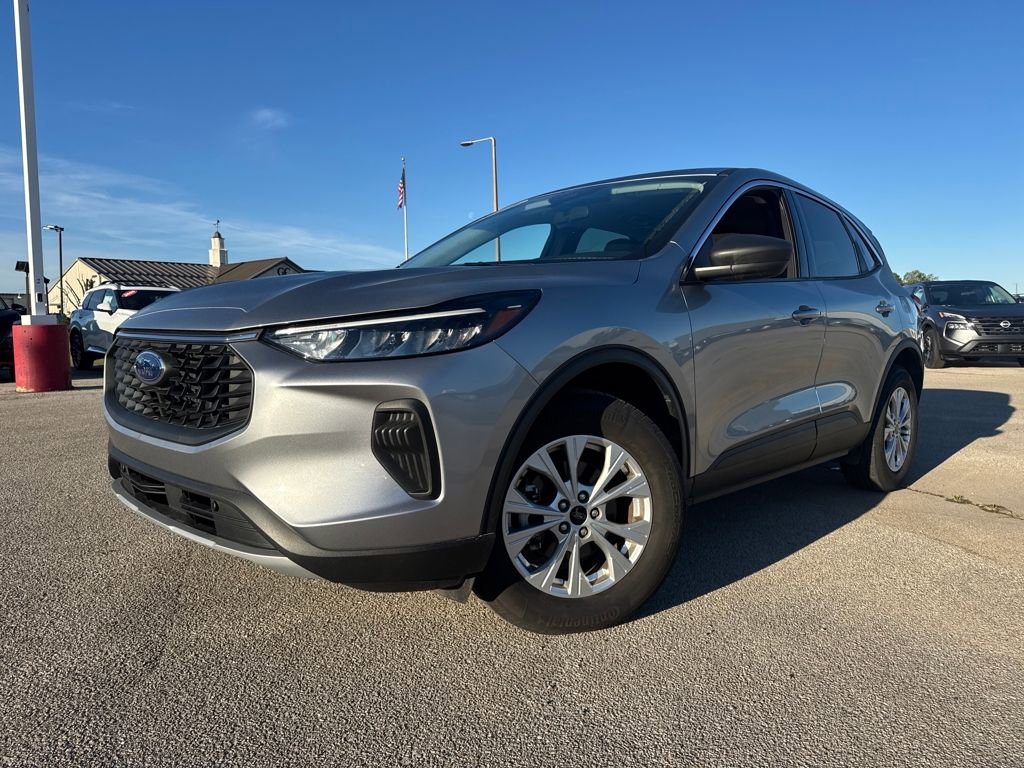 Used 2024 Ford Escape Active