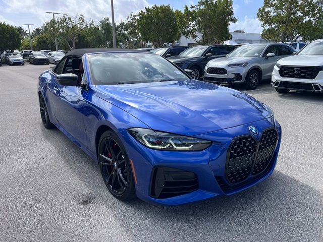 Used 2024 BMW M440i Convertible w/ Premium Package image 1