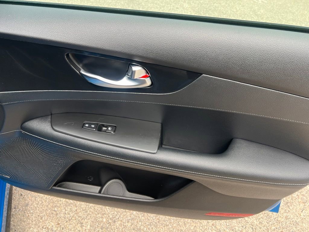 Certified 2023 Kia Forte GT-Line w/ GT-Line Premium Package FWD image 23