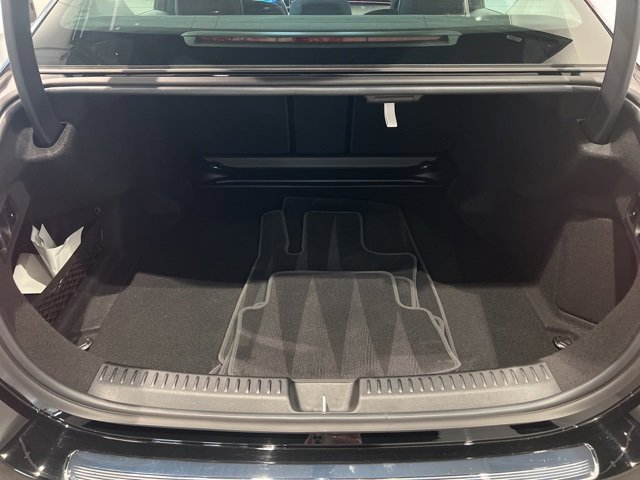 Used 2025 Mercedes-Benz E 350 4MATIC Sedan image 45