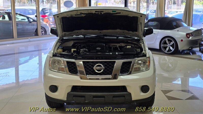 Used 2019 Nissan Frontier SV RWD image 12