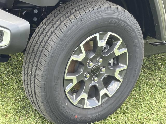 New 2026 Jeep Gladiator Sport AWD/4WD image 18