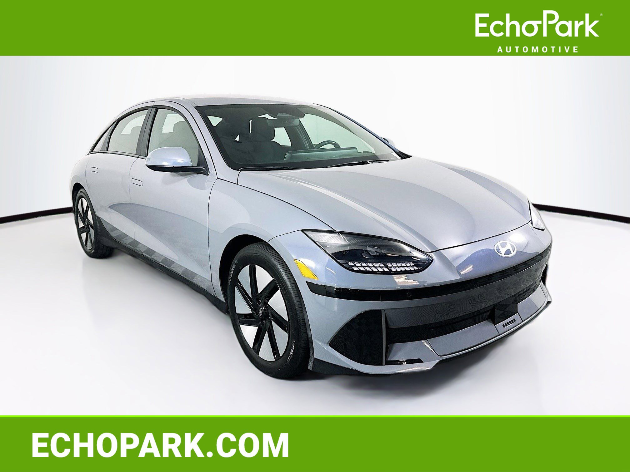 Used 2024 Hyundai Ioniq 6 SE RWD image 1