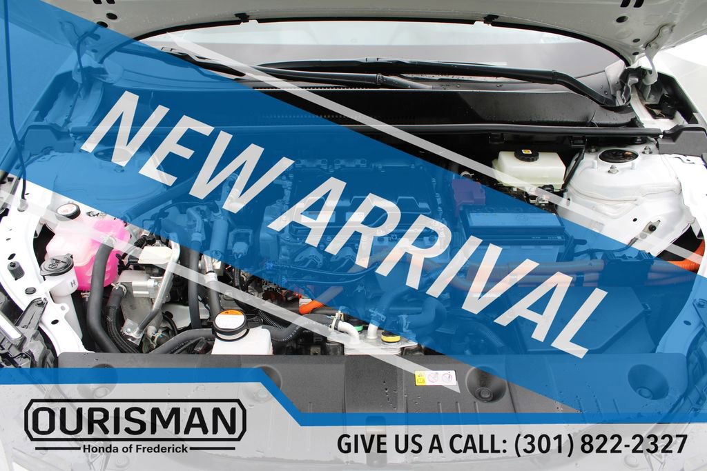 Used 2024 Subaru Solterra AWD/4WD image 30