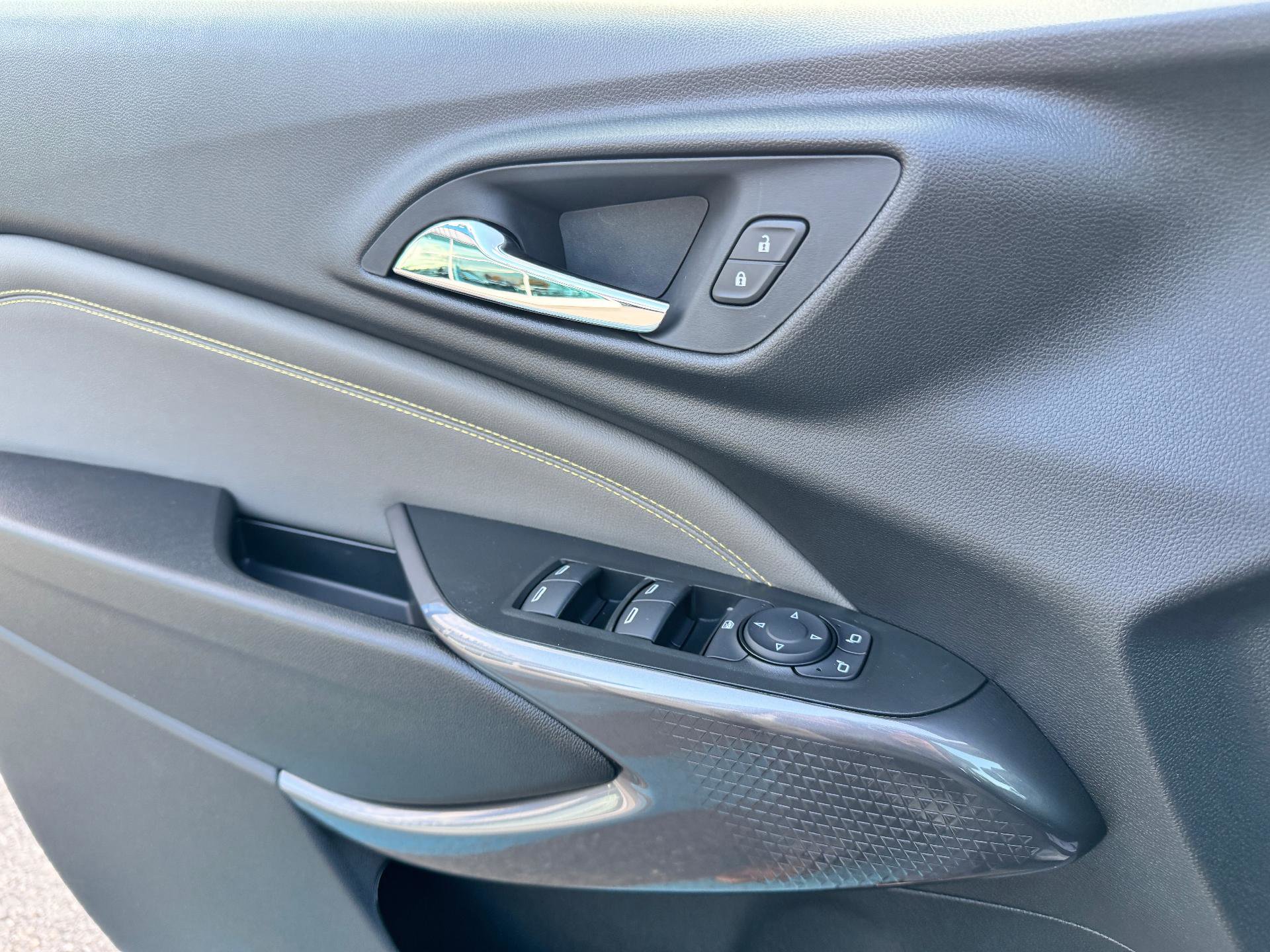 New 2026 Chevrolet Trax ACTIV w/ Driver Confidence Package image 23