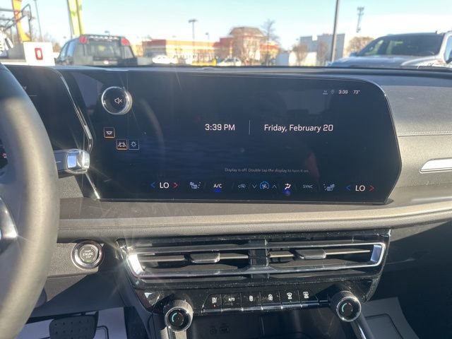 New 2026 Chevrolet Traverse LT w/ Driver Confidence Package FWD image 22