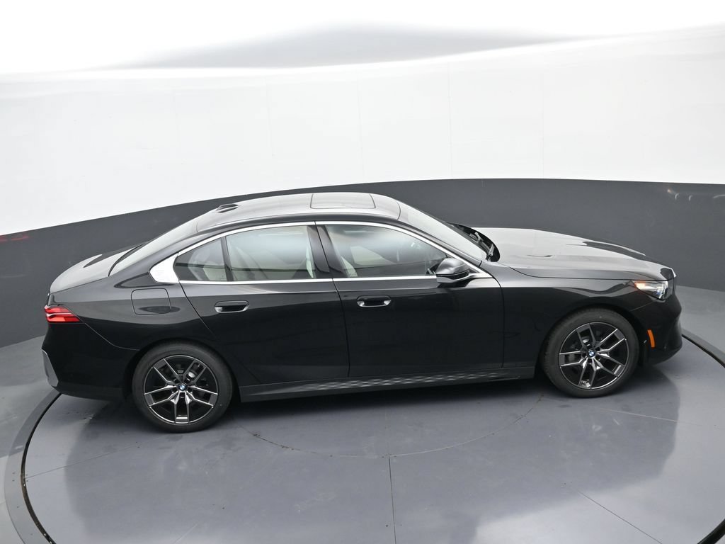 New 2027 BMW 530i xDrive AWD/4WD image 37