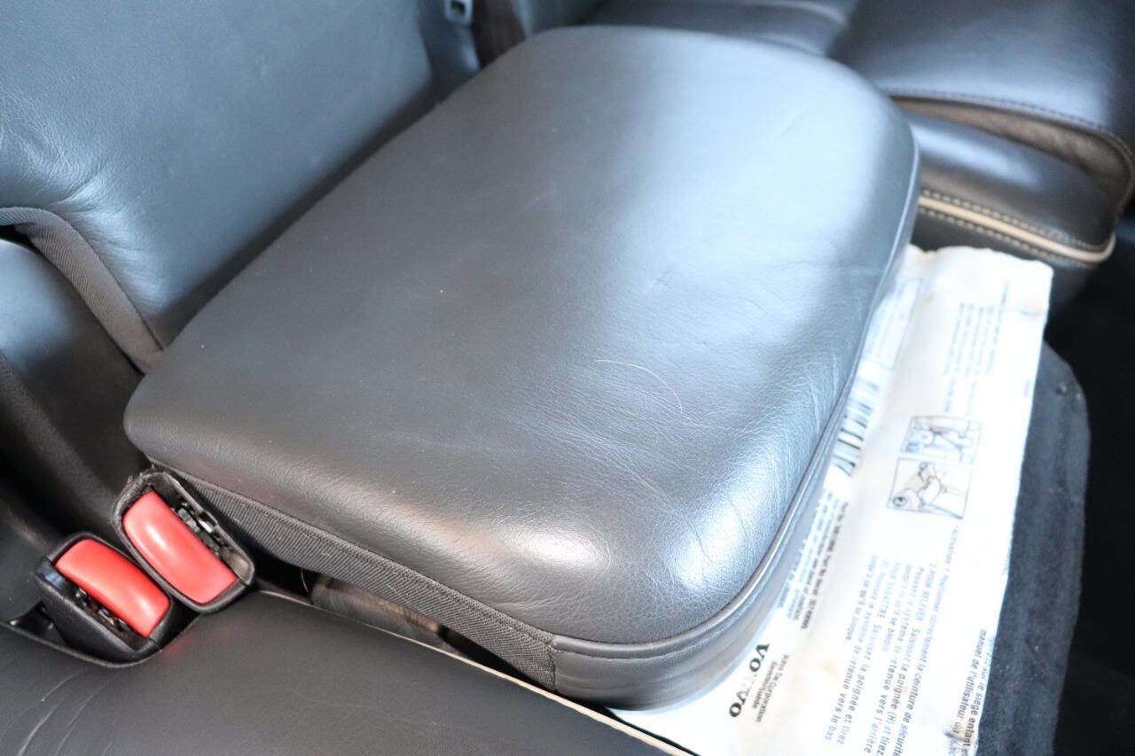 Used 2013 Volvo XC90 3.2 image 43