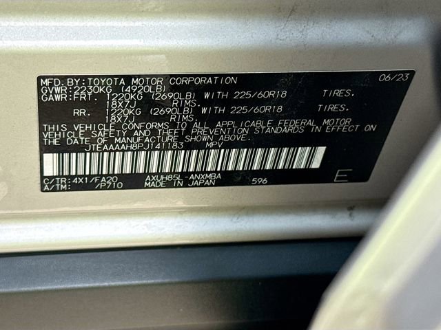 Used 2023 Toyota Venza LE image 22