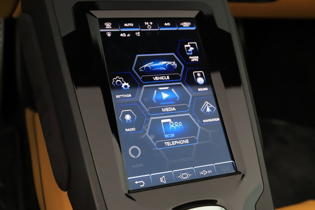 Used 2020 Lamborghini Huracan EVO RWD image 24