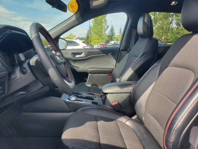 Used 2023 Ford Escape ST-Line w/ Tech Pack #1 AWD/4WD image 5