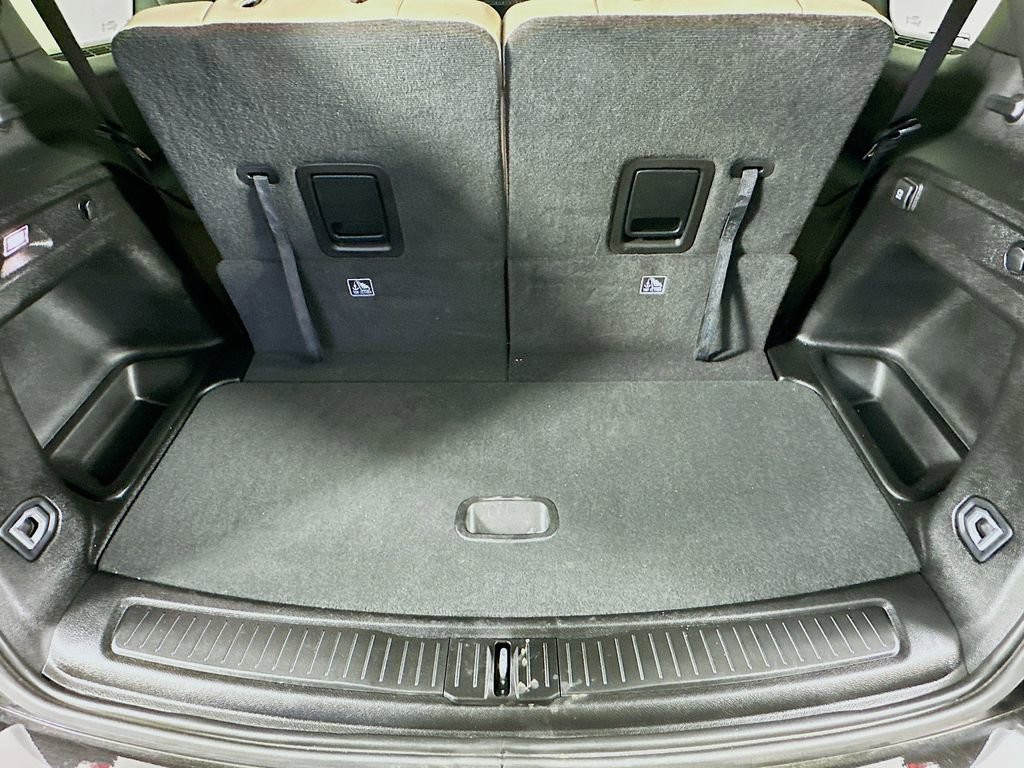 Certified 2025 Jeep Grand Cherokee L Limited image 37