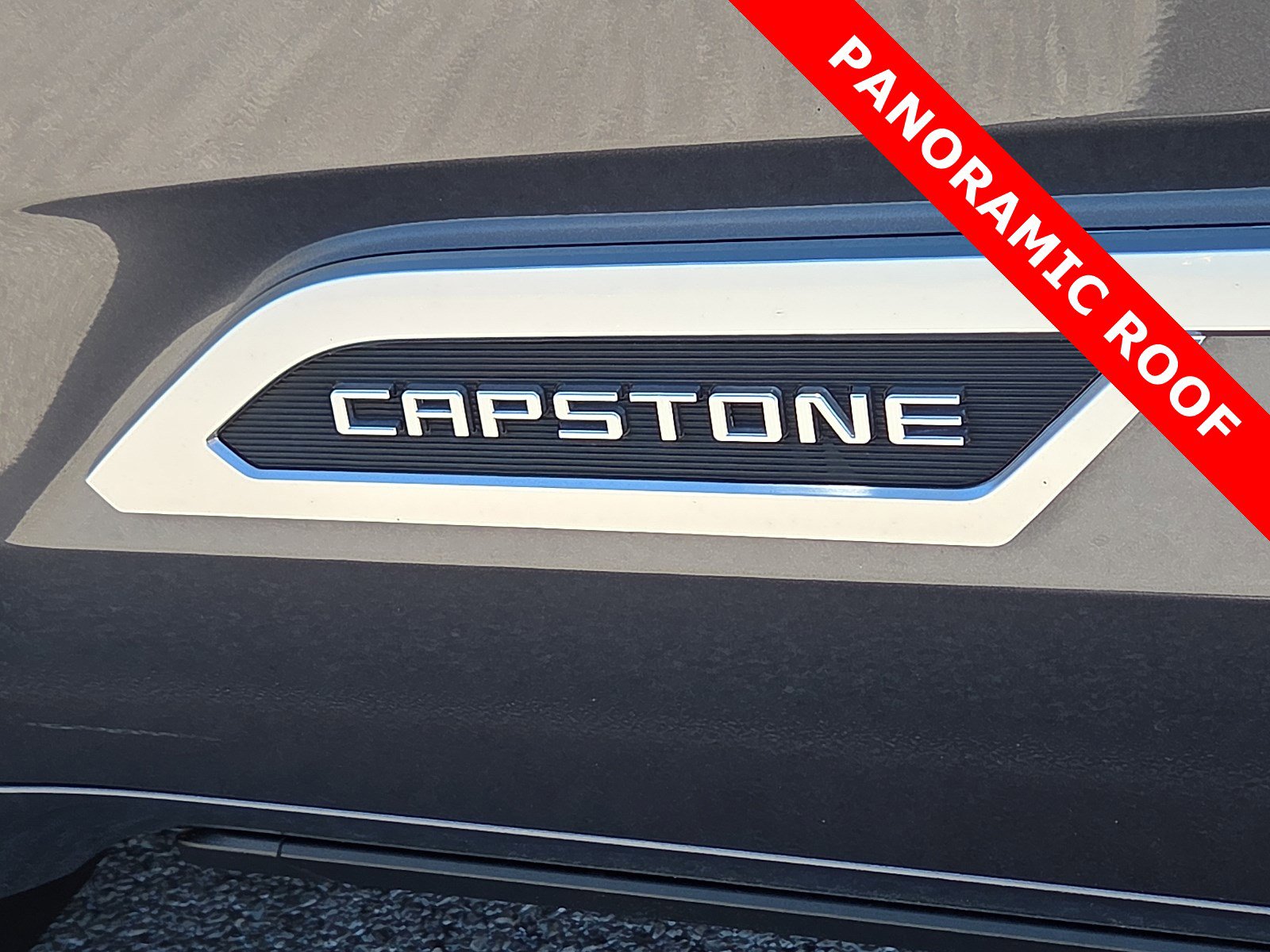 Used 2024 Toyota Sequoia Capstone AWD/4WD image 8