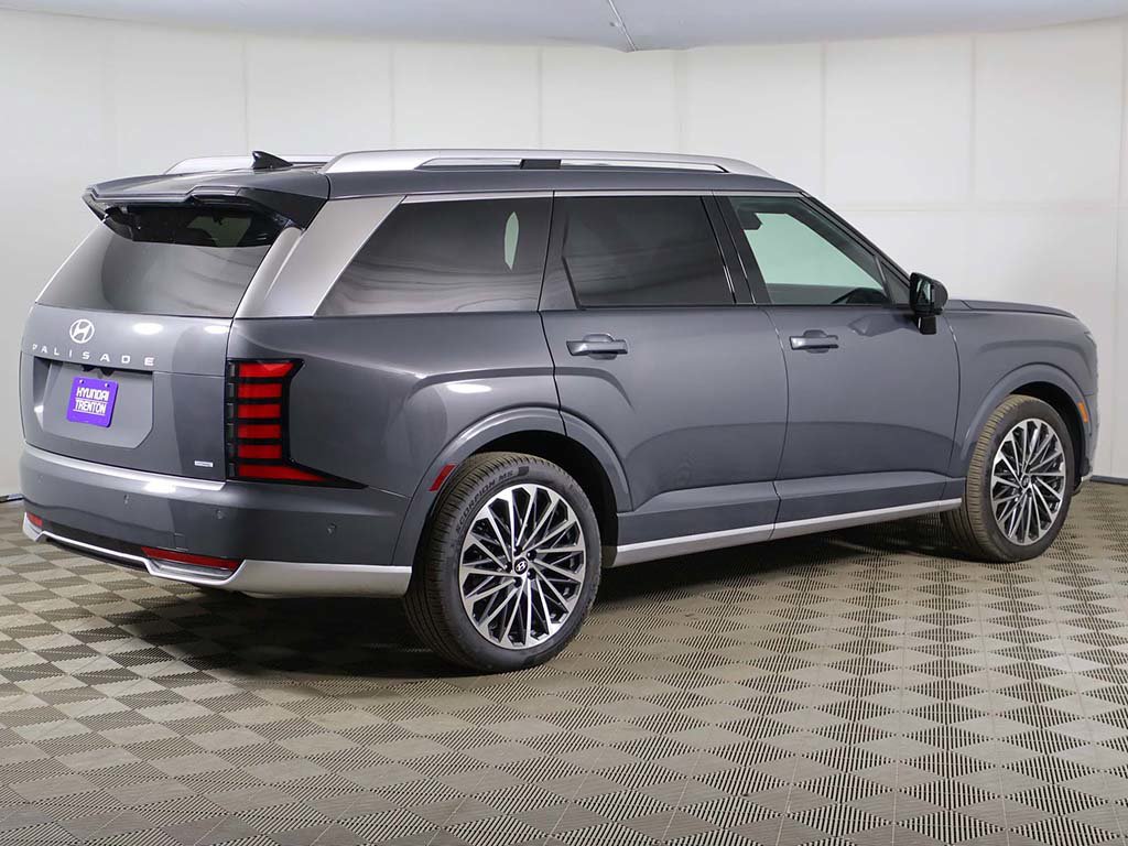 Used 2026 Hyundai Palisade Calligraphy AWD/4WD image 18