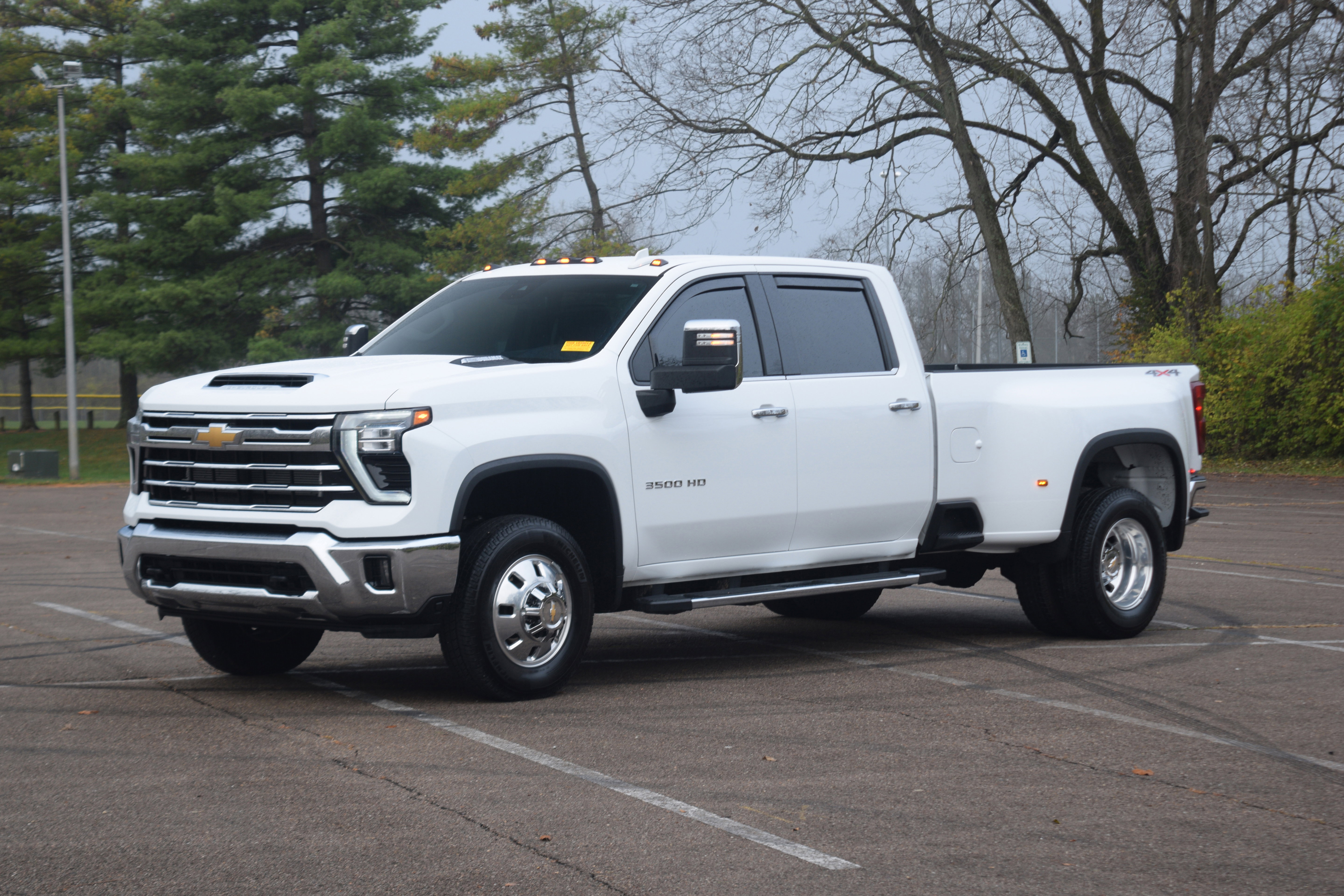Used 2025 Chevrolet Silverado 3500 LTZ image 20