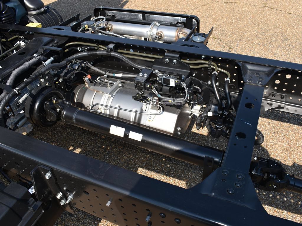 New 2025 Chevrolet Low Cab Forward 5500 XD RWD image 11