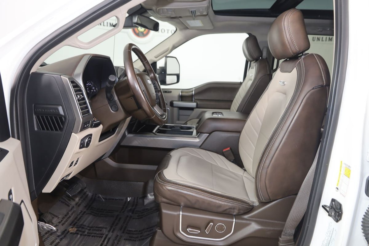 Used 2019 Ford F350 Limited AWD/4WD image 14