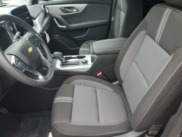 New 2026 Chevrolet Blazer LT w/ Convenience Package AWD/4WD image 16