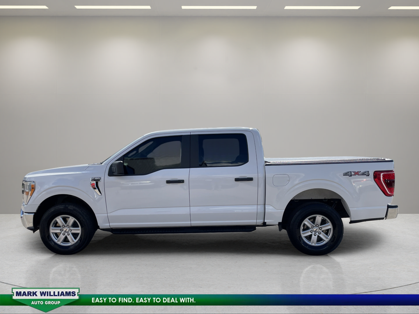 Used 2022 Ford F150 XLT w/ Trailer Tow Package AWD/4WD image 4