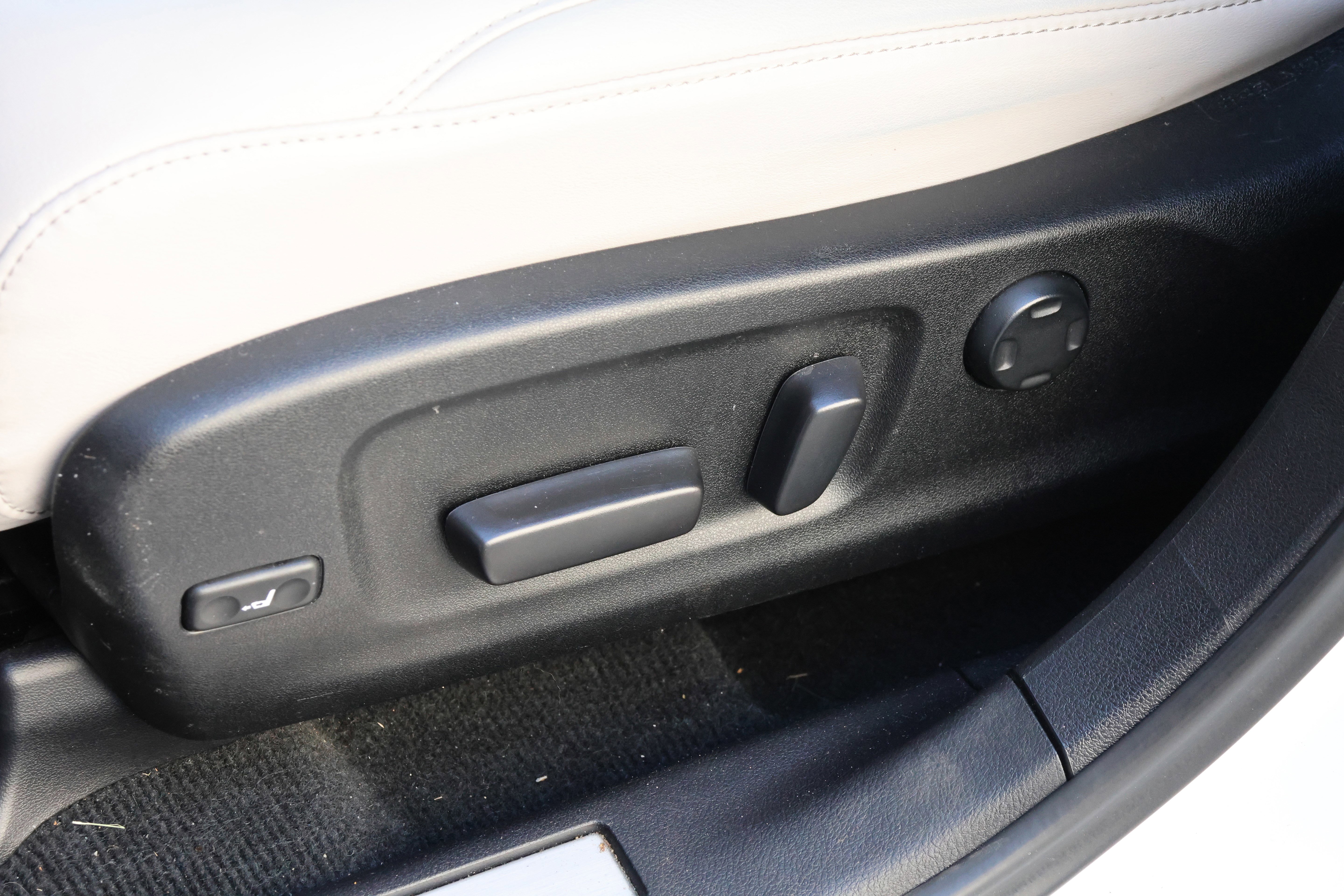 Used 2020 Lexus RX 350 AWD w/ Luxury Package image 33