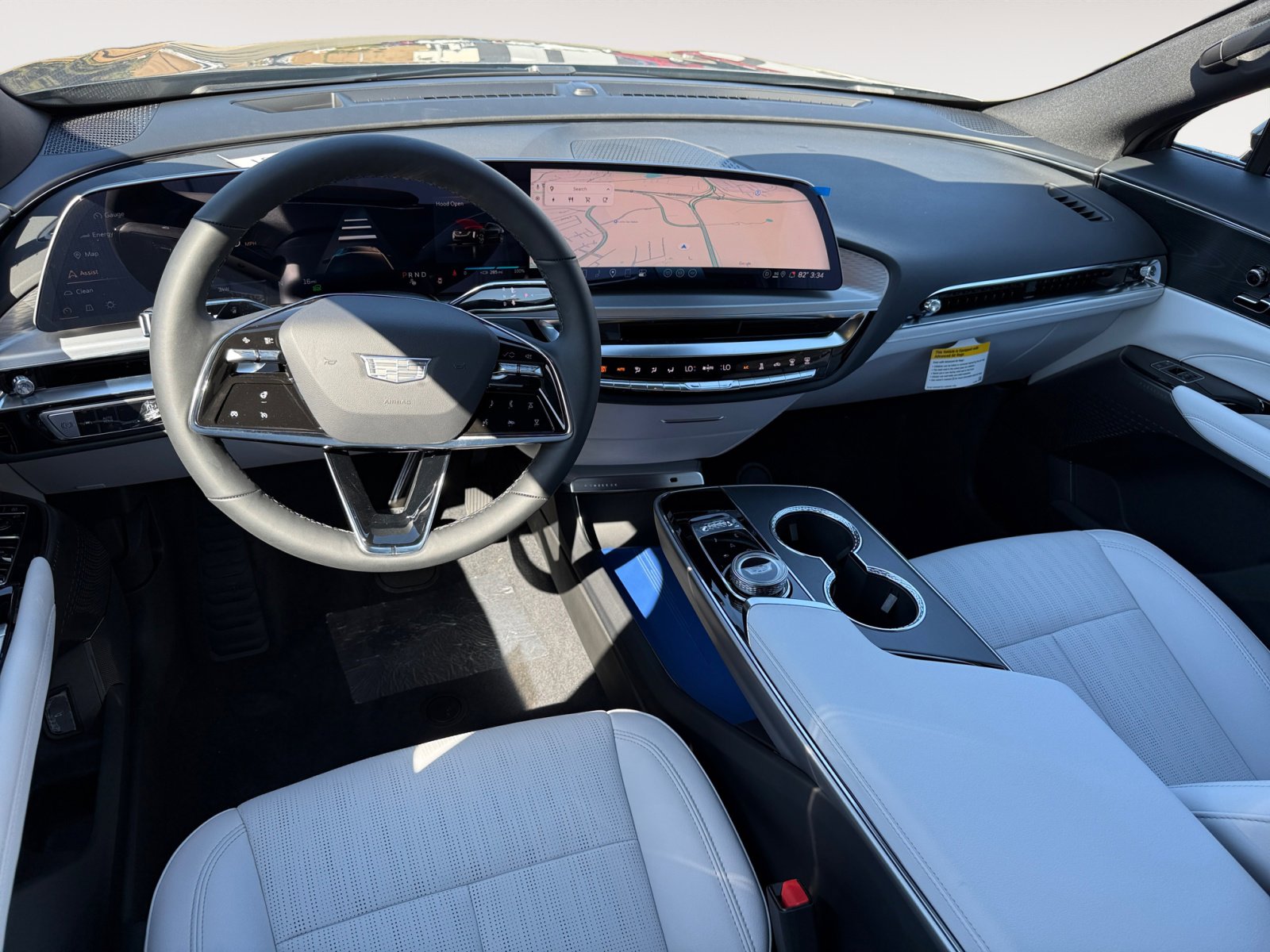 New 2025 Cadillac Lyriq Sport image 15