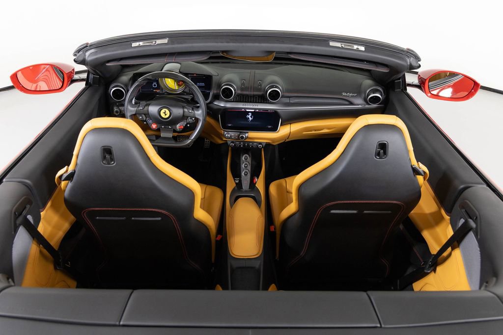 Used 2020 Ferrari Portofino image 26