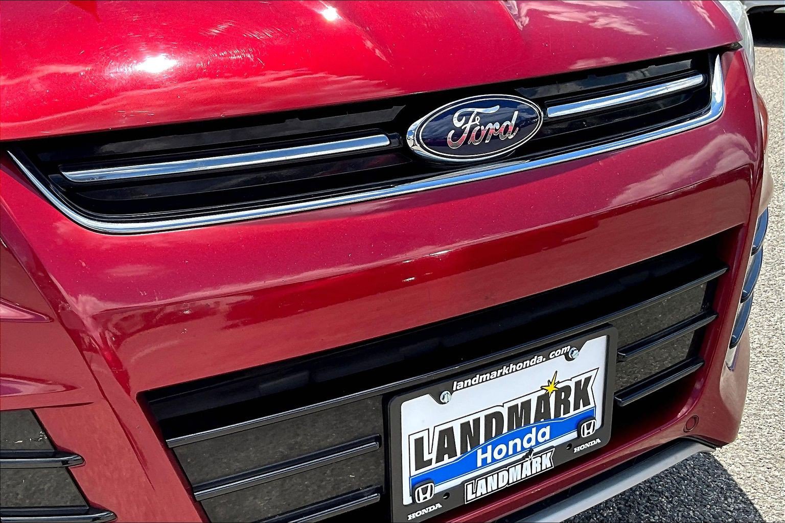 Used 2014 Ford Escape Titanium w/ Equipment Group 401A AWD/4WD image 29