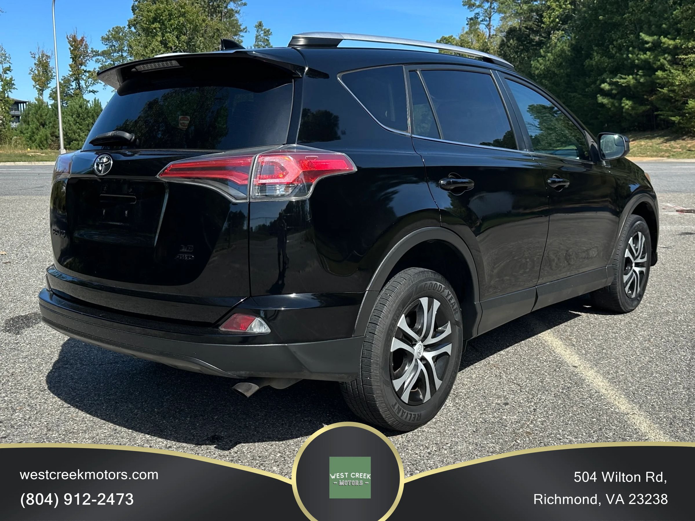 Used 2016 Toyota RAV4 LE AWD/4WD image 6