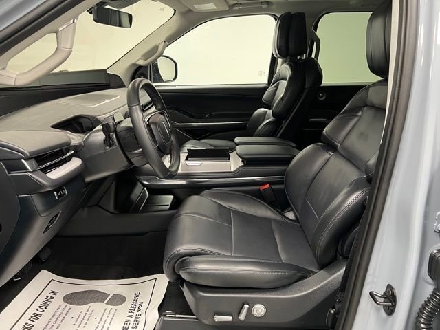 Used 2025 Lincoln Navigator L Reserve image 21