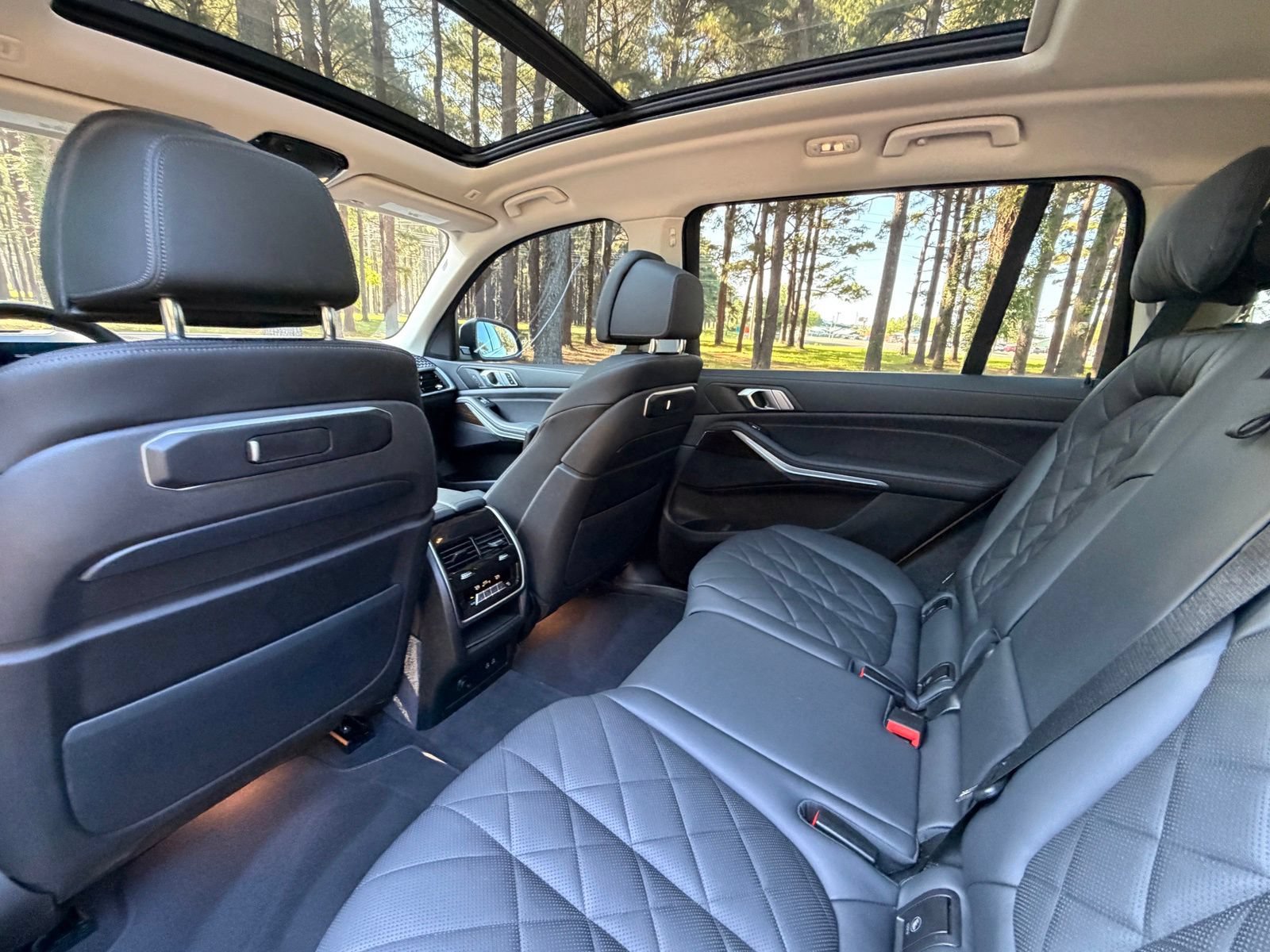 Certified 2024 BMW X7 xDrive40i AWD/4WD image 15