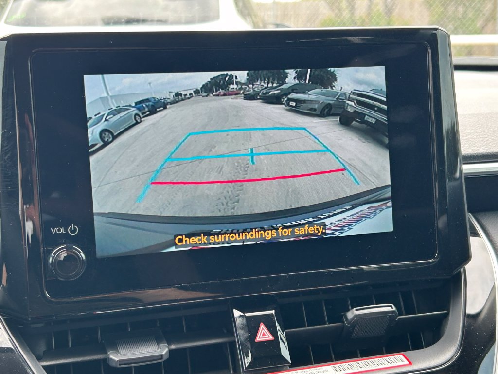 Used 2026 Toyota Corolla Cross LE FWD image 29