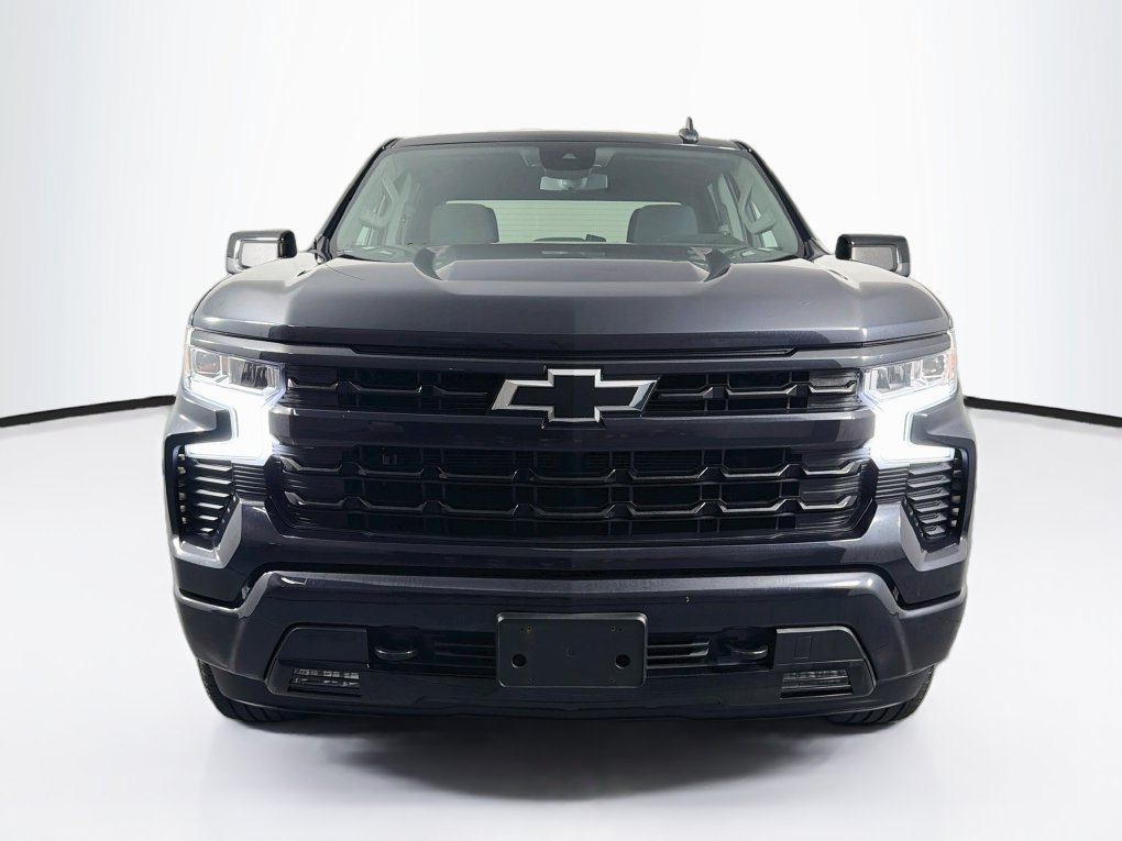 Used 2023 Chevrolet Silverado 1500 RST AWD/4WD image 2