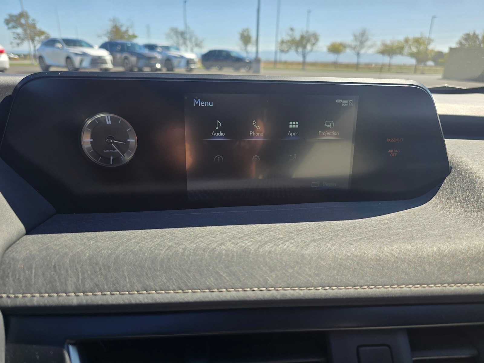 Used 2020 Lexus UX 250h w/ Premium Package AWD/4WD image 28