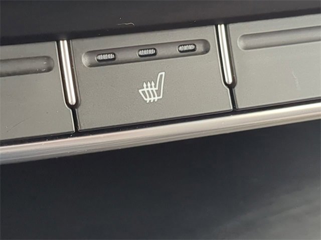 Used 2020 Kia Sorento LX w/ LX I4 Convenience Package image 22