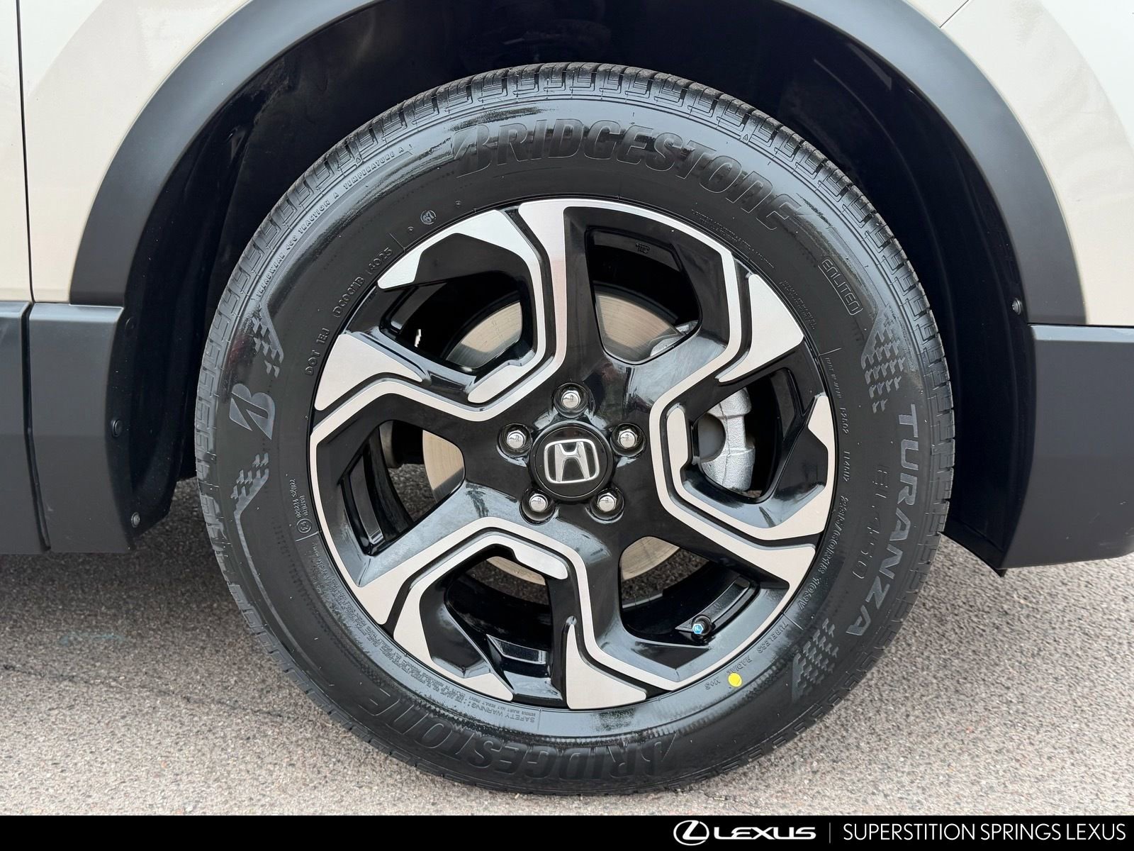 Used 2018 Honda CR-V Touring image 10