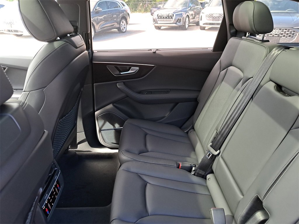 New 2026 Audi Q7 3.0T Prestige image 27